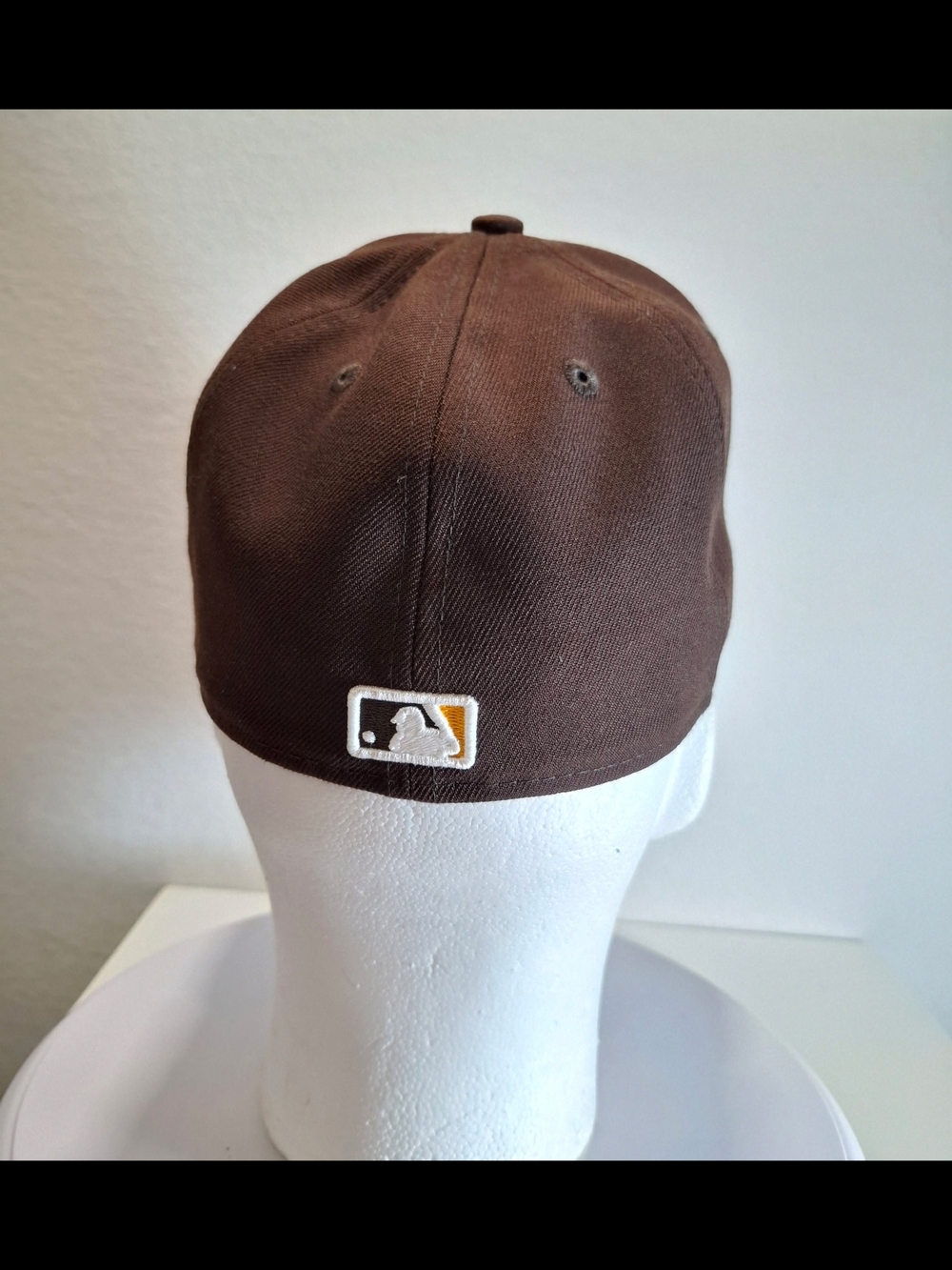 New Era Vintage Padres Brown cap with Yellow SD logo - Picture 3 of 8